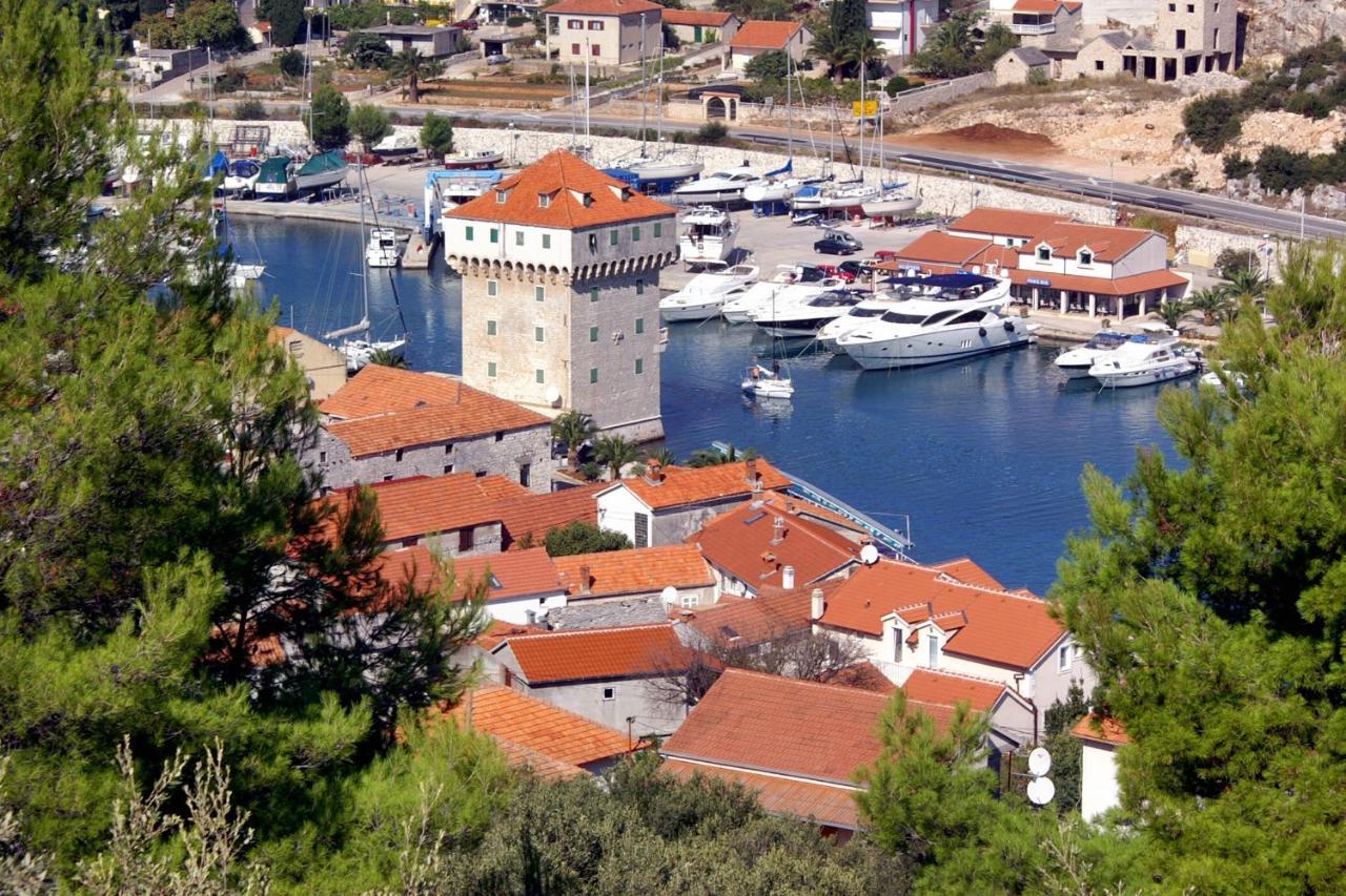 Apartments With A Parking Space Marina, Trogir - 11554 Exteriér fotografie